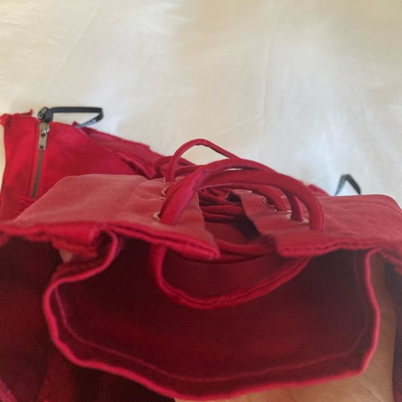 ❌❌❌SOLD ❌❌❌ 
NWOT Bebe Deep Red 💯% Silk Bustier Corset XS - Picture 8 of 8